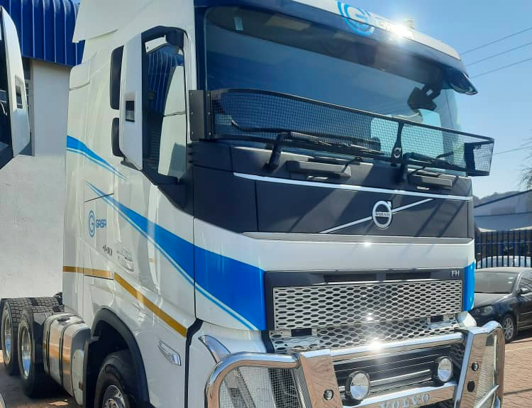 volvo new truck